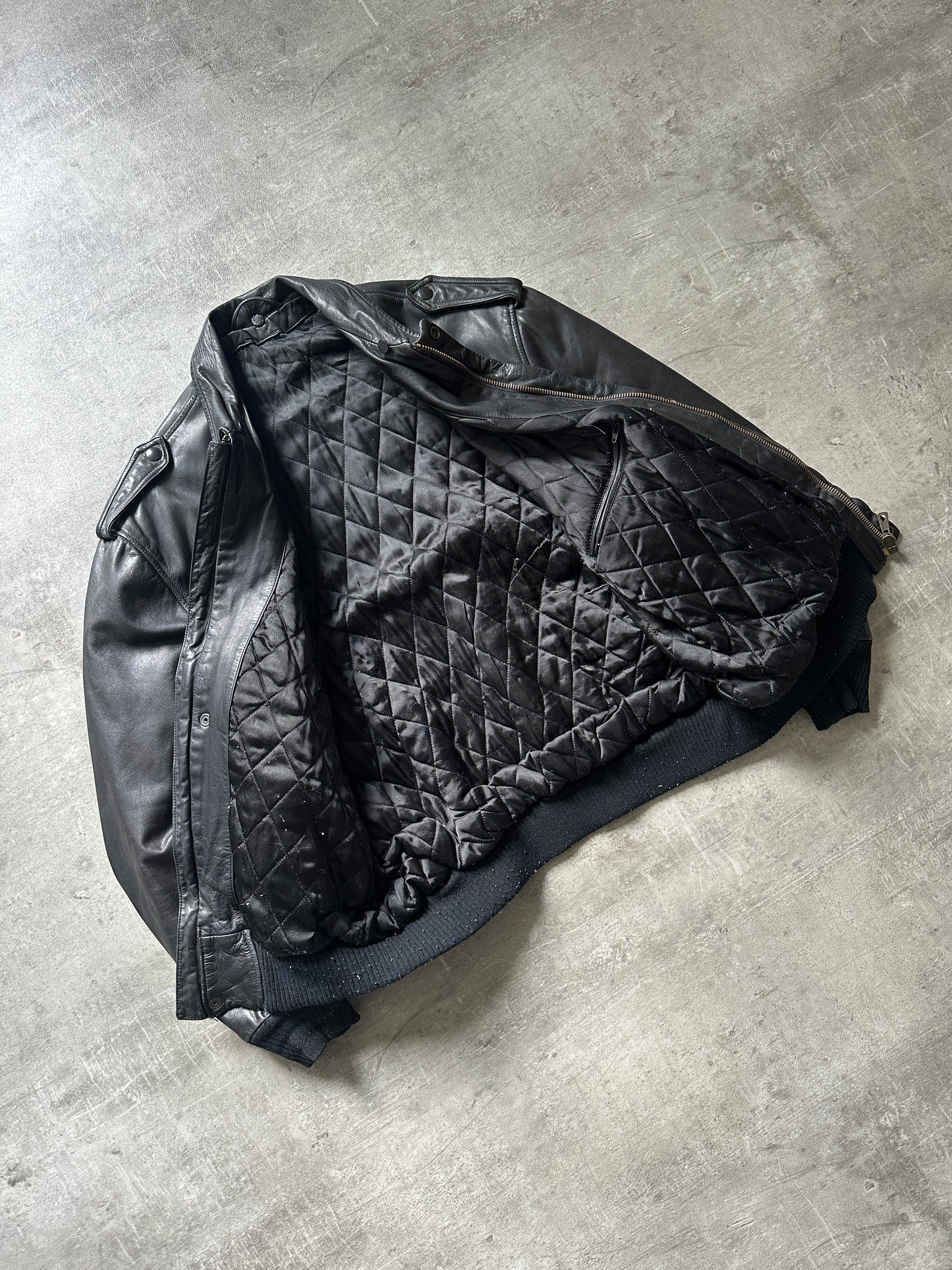1980's VINTAGE LEATHER AVIATOR JACKET