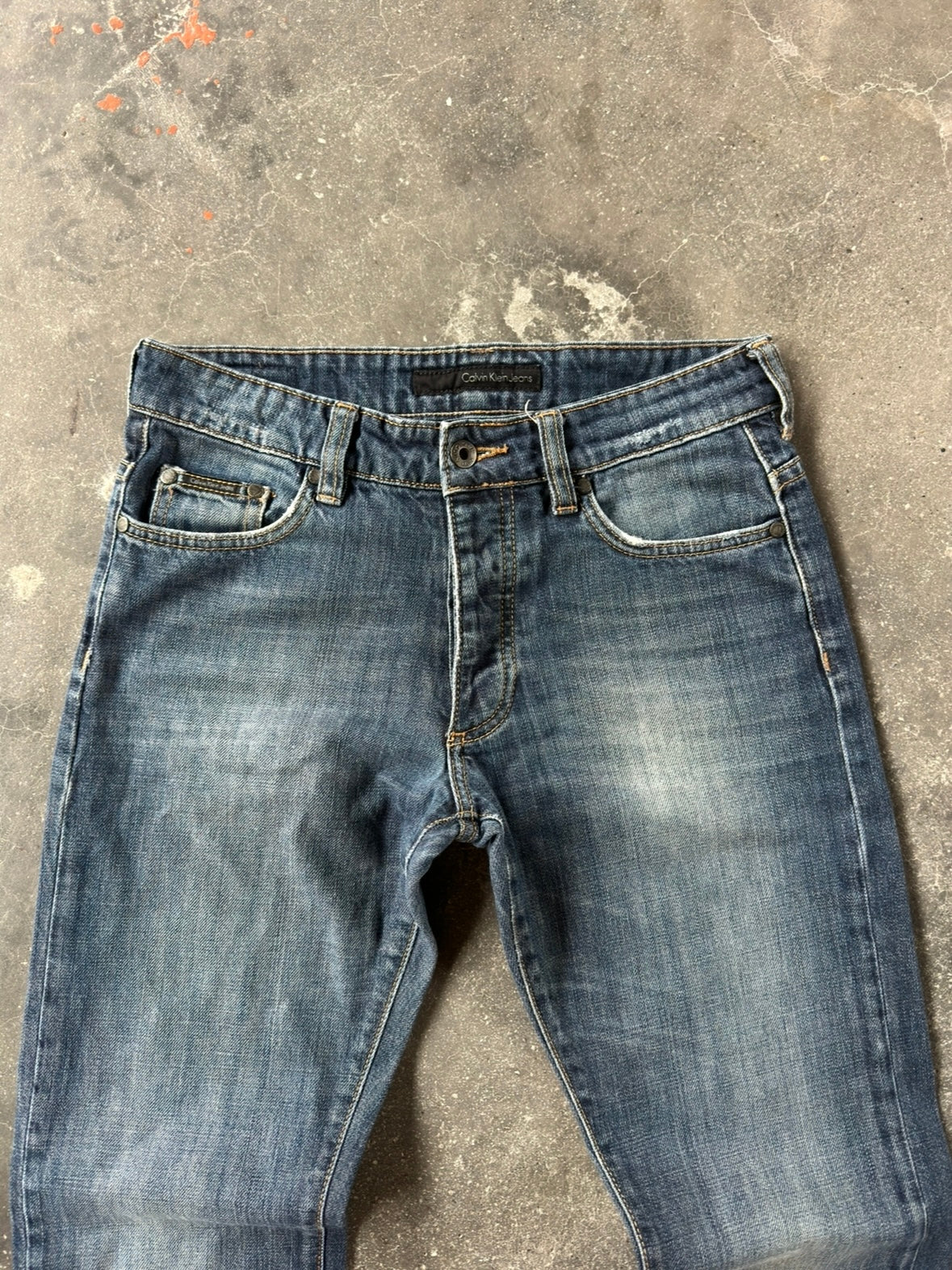 CALVIN KLEIN JEANS
