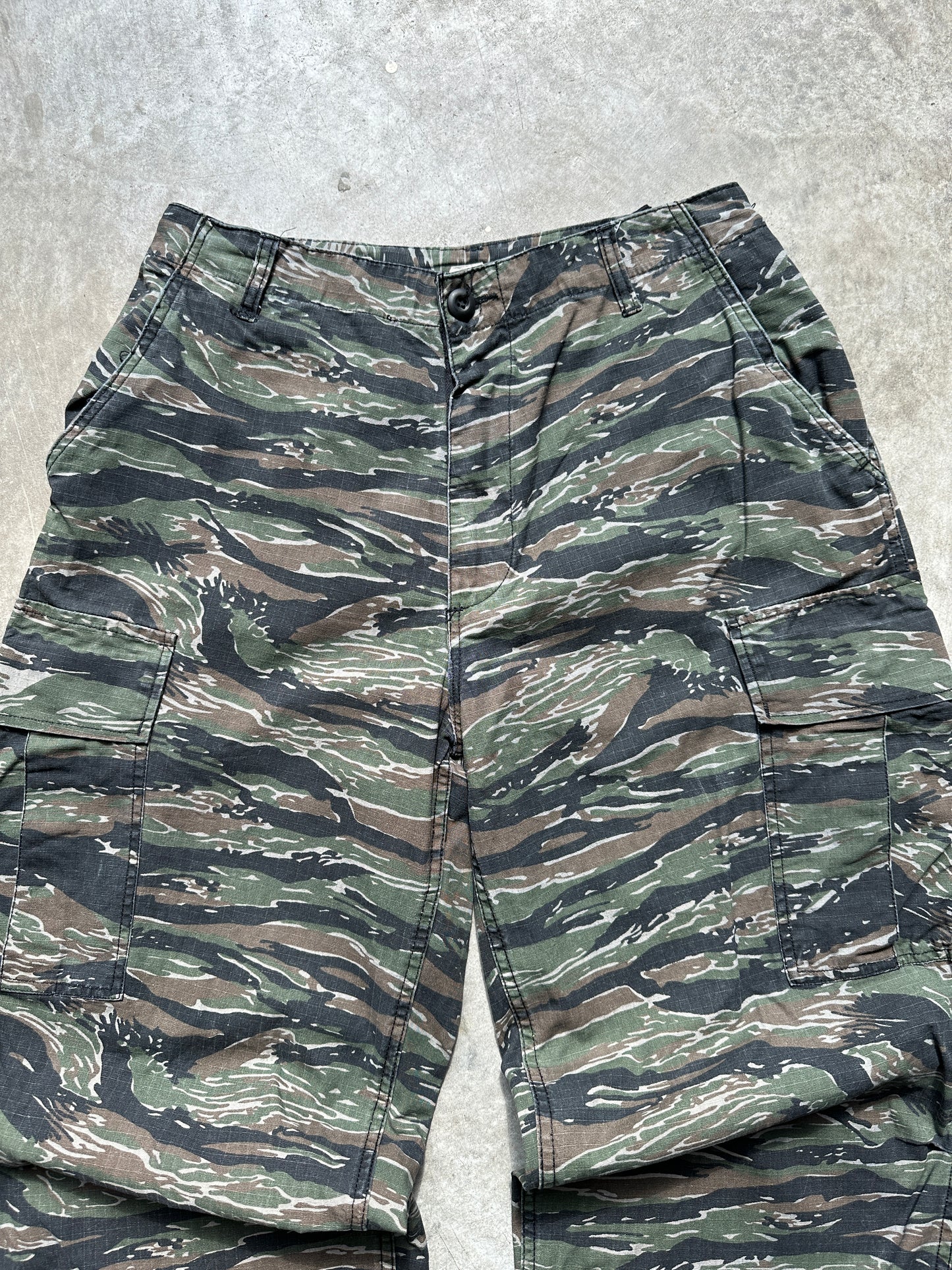 TIGER STRIPES CAMO CARGO PANTS